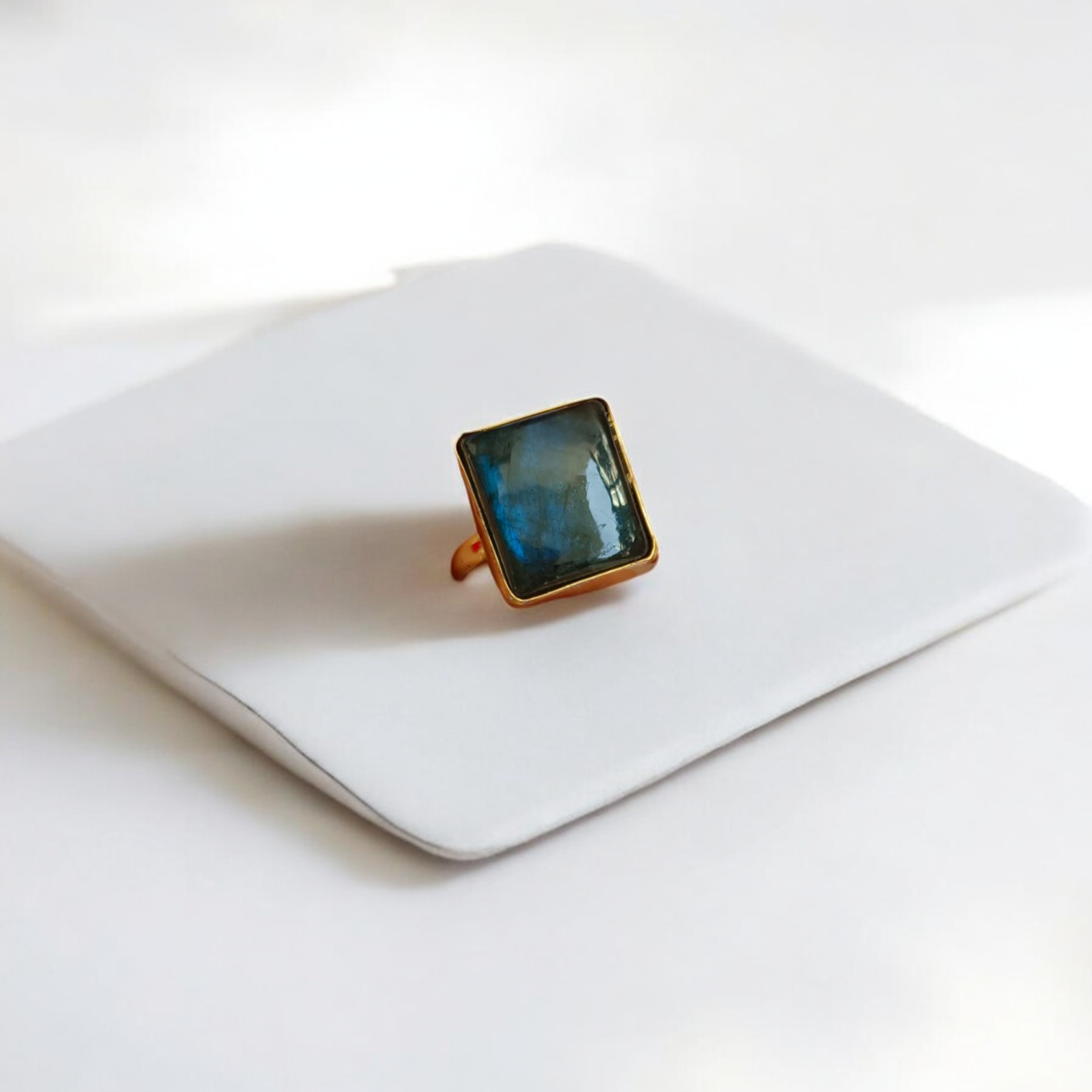 Twilight Glint: Artisan Ring with Labradorite Set in Brass
